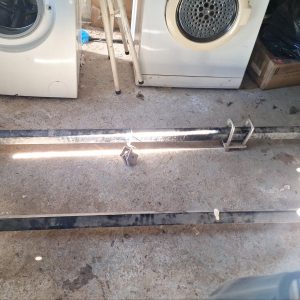 2x Trailer axles and 4 tyres