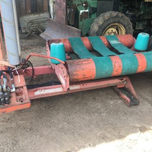 Kverneland un 7556 bale wrapper