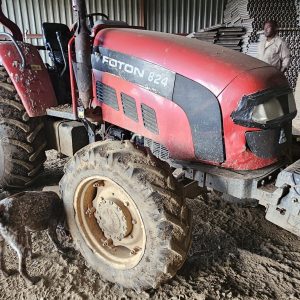 Foton 824 4x4 tractor