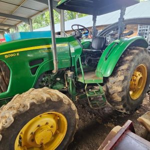 John deere 5090e 4x4 tractor