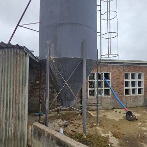 15 cube grain silo