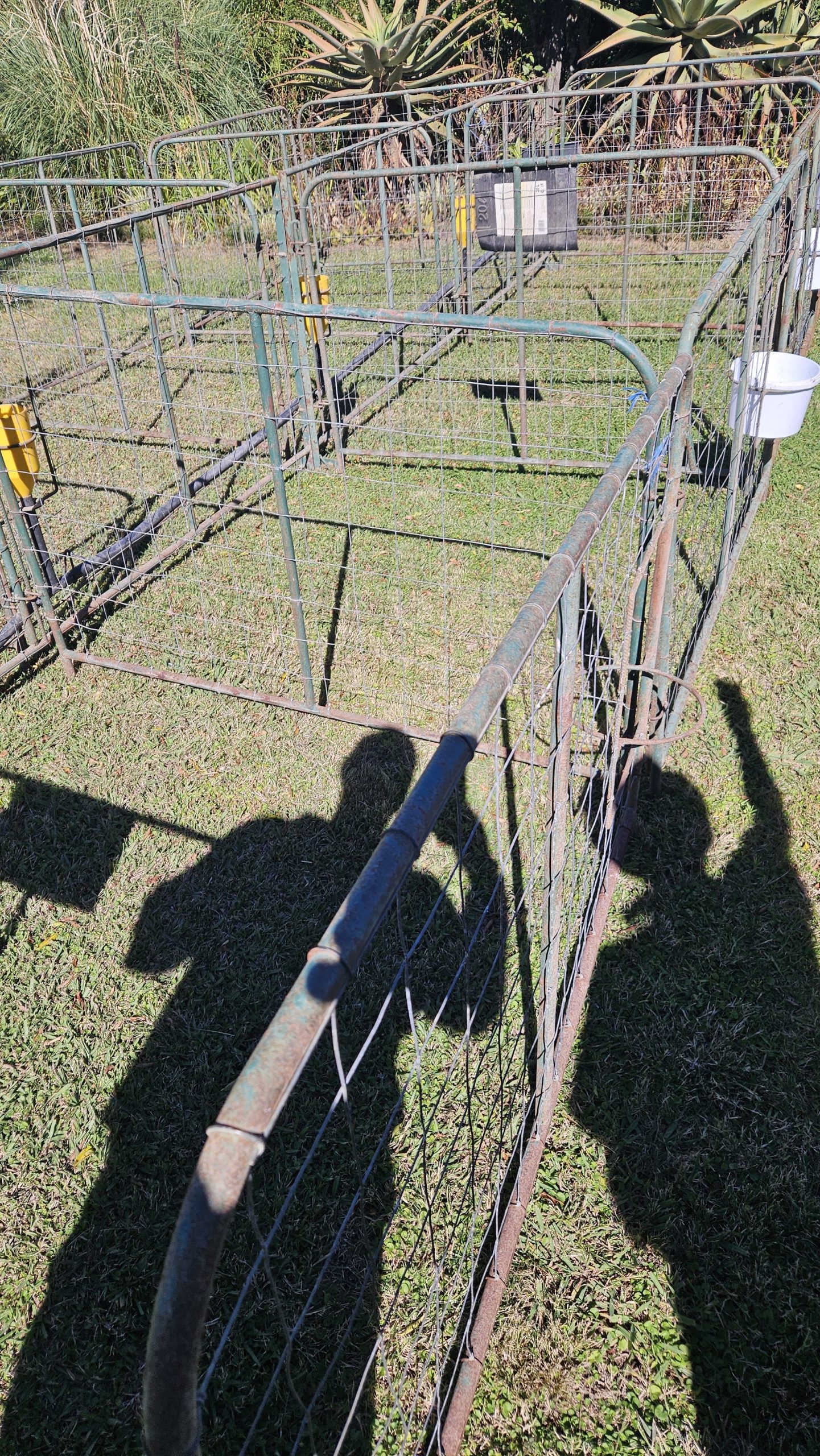 Sheep lambing pens - Image 3