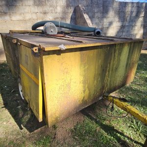 Unlicensed tool trailer with pump