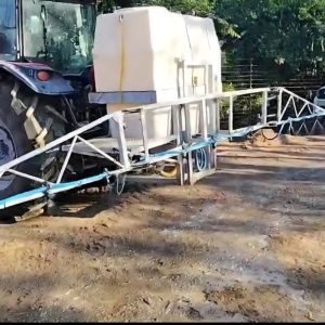 1000lt Boom spray