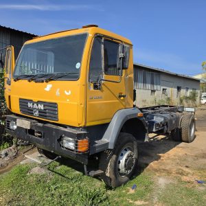 Man 18.280 4x4 truck