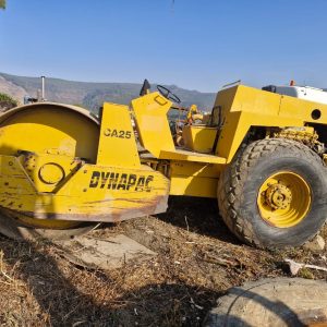 Dynapac  10 ton vibrating roller
