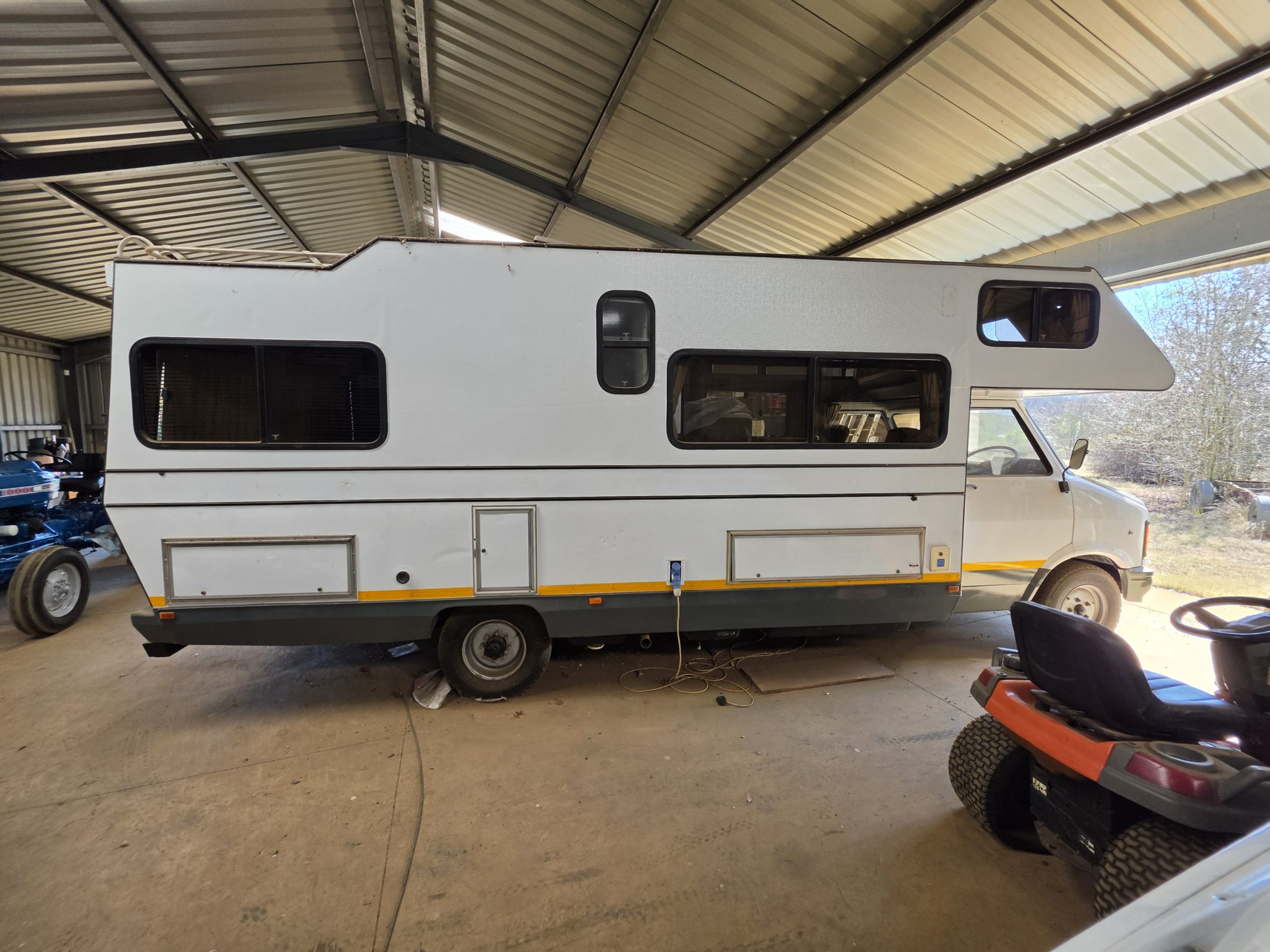 Bedford pacer cf280 camper van