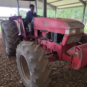 Mccormick c80 4x4 tractor