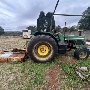 John deere 2300 tractor